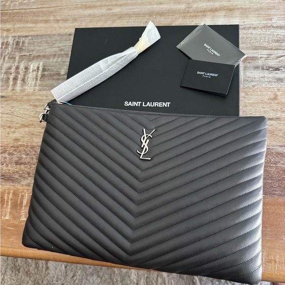 Saint Laurent Cassandra Charcoal Quilted Pouch - Picture 1 of 2